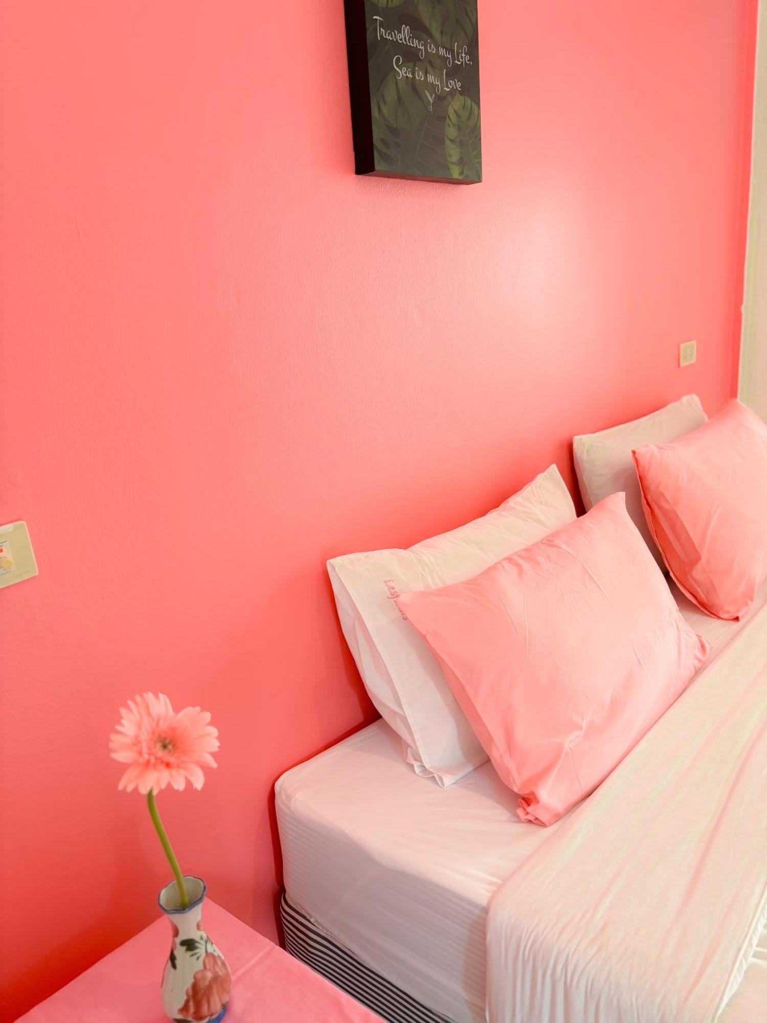 Les Fleurs House Bed & Breakfast Khao Lak Luaran gambar