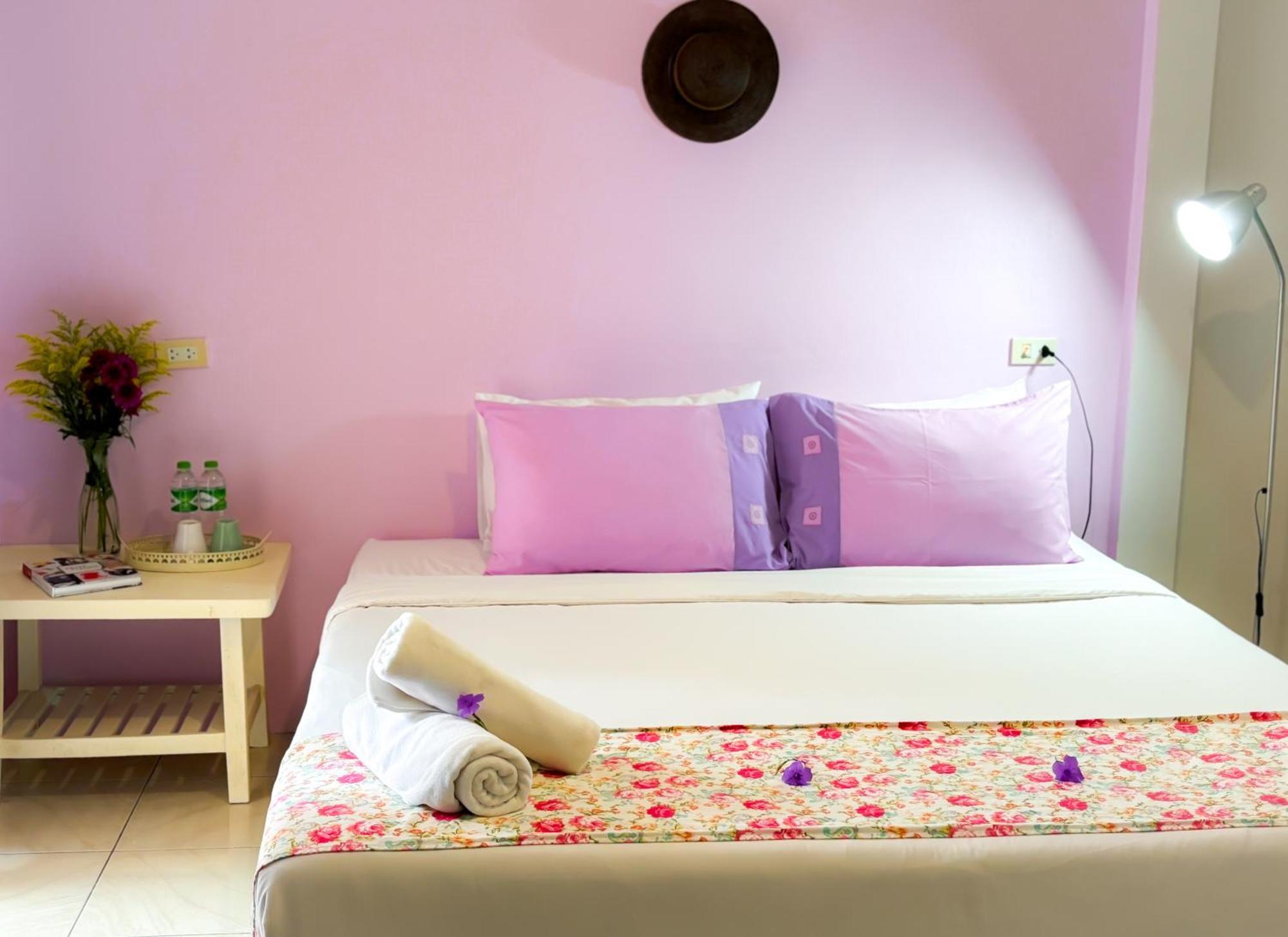 Les Fleurs House Bed & Breakfast Khao Lak Luaran gambar