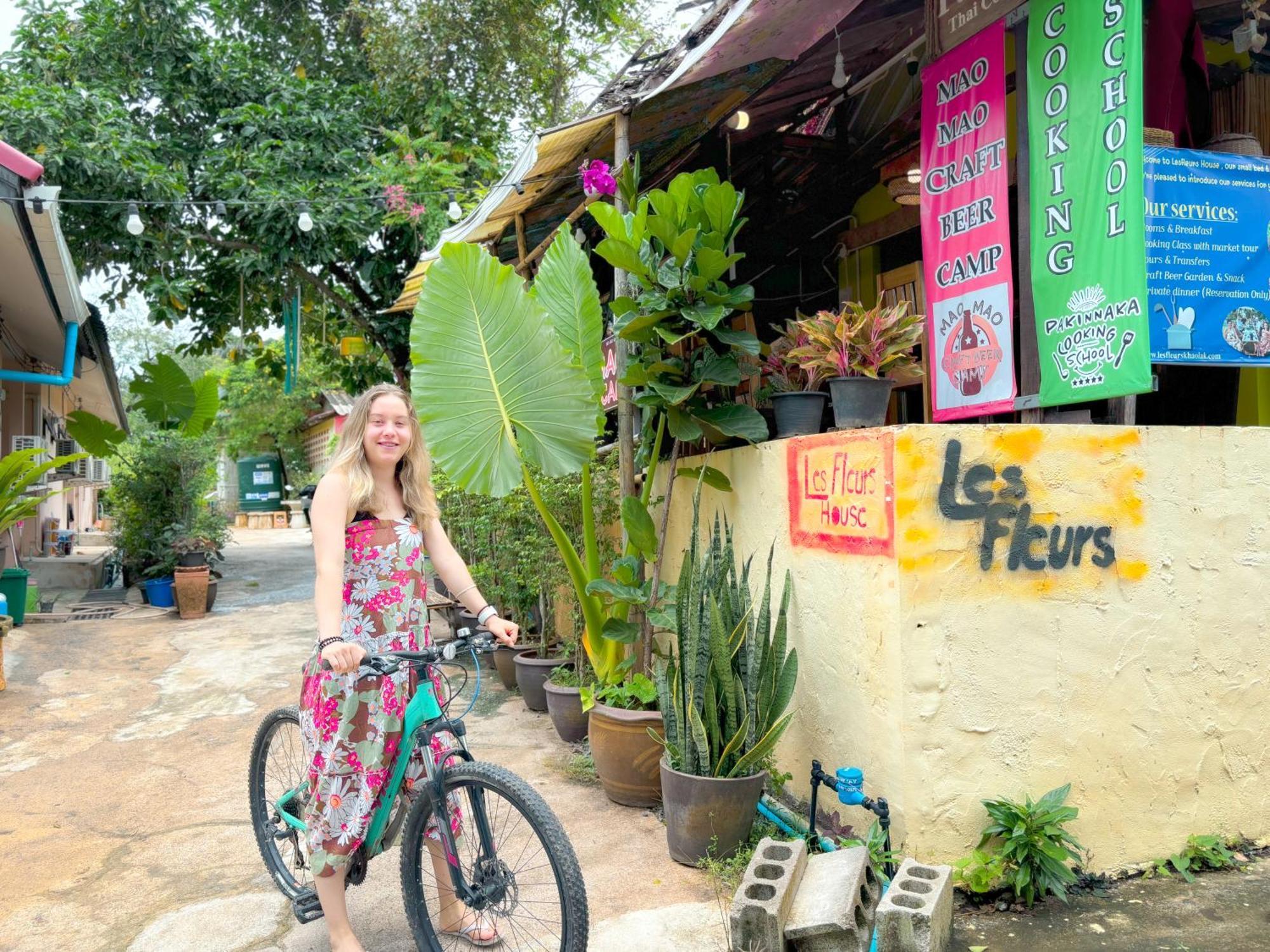Les Fleurs House Bed & Breakfast Khao Lak Luaran gambar
